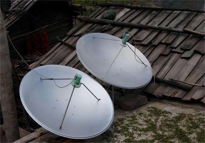 现代家庭中的空中影院，卫星电视锅的普及与应用