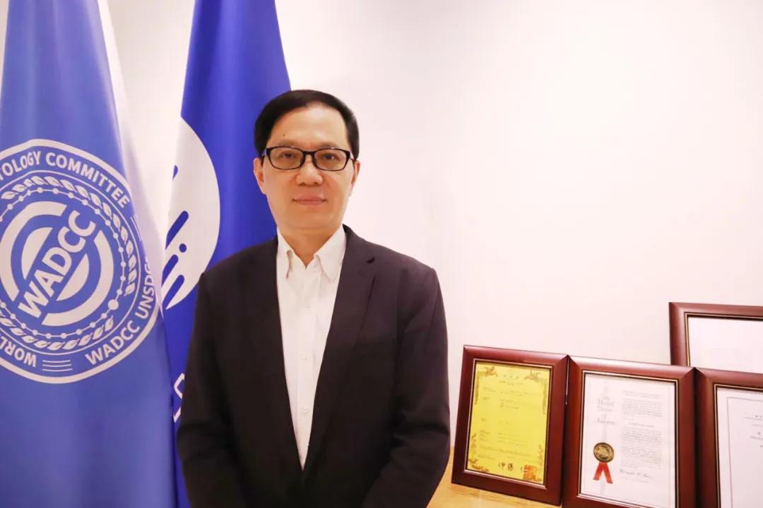 纳斯达克上市，企业成长的金色里程碑